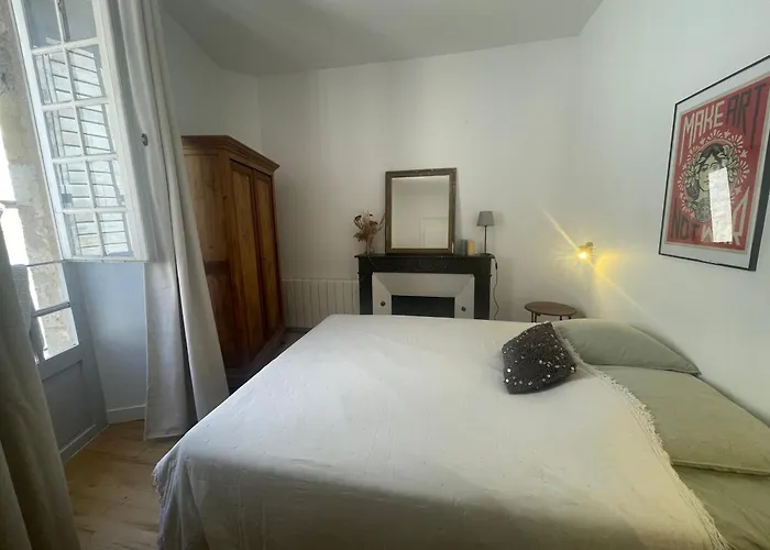 Renove Bourse Lejlighed Bordeaux