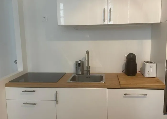 Renove Bourse Apartment