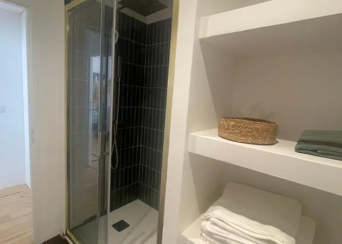 Renove Bourse Apartment *